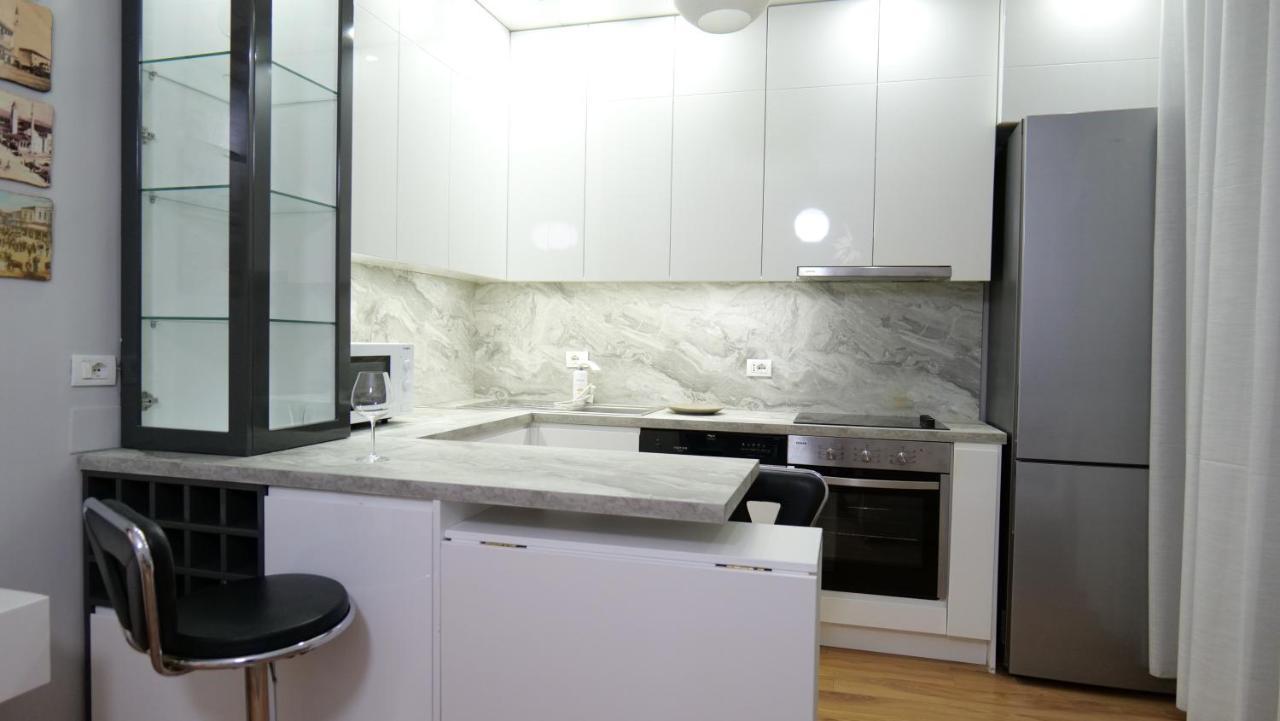 City Center Apartment Niko 04 Tirana Exterior photo
